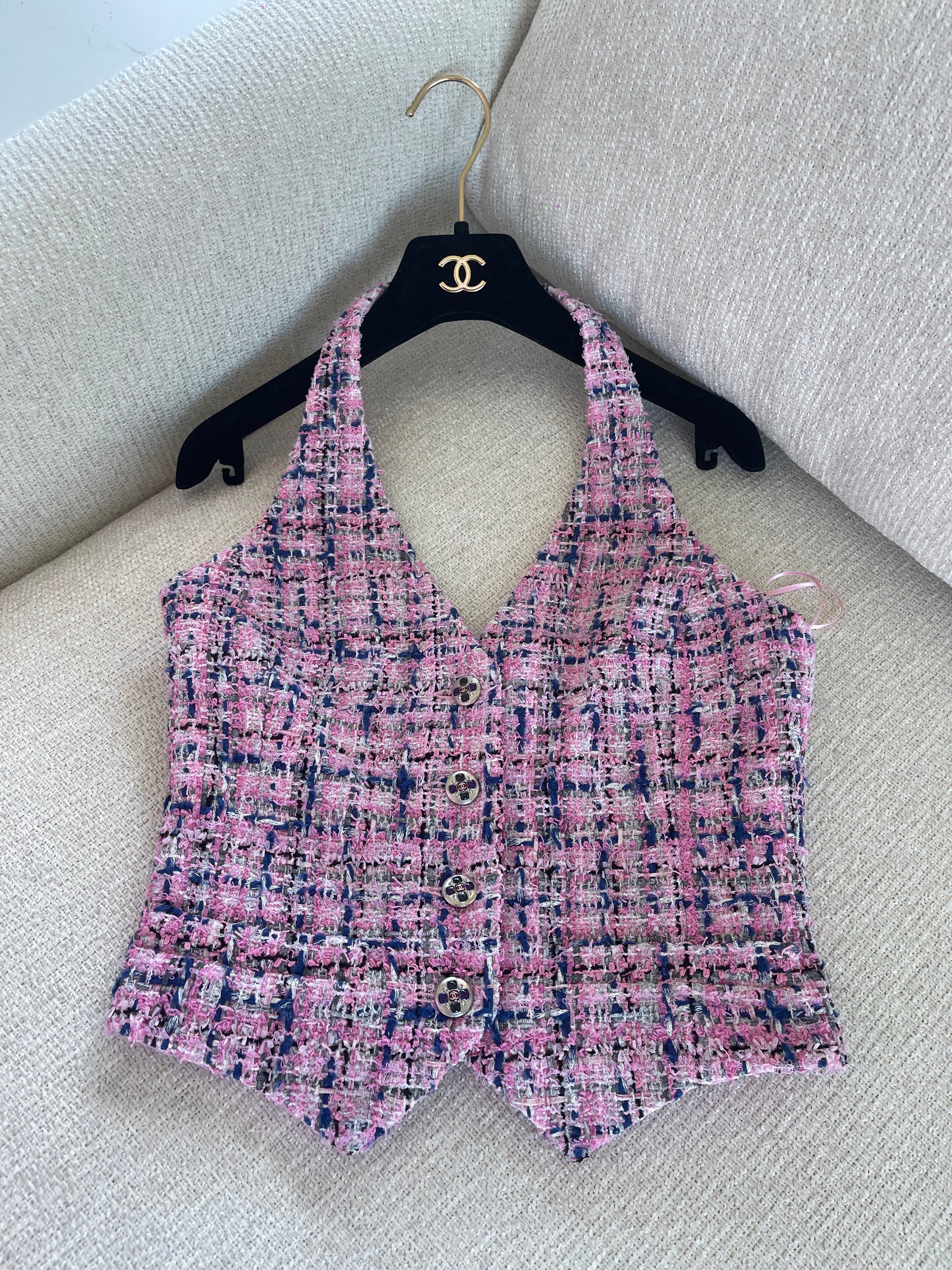 Chanel crop top 36
