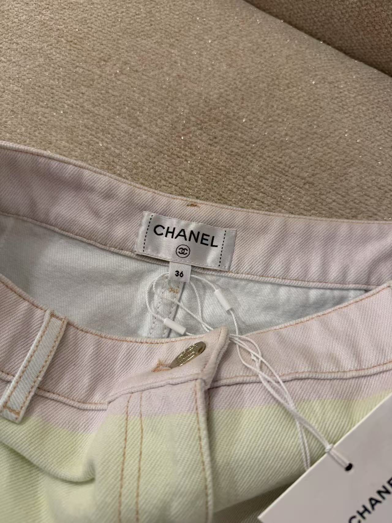 Chanel Shorts 36