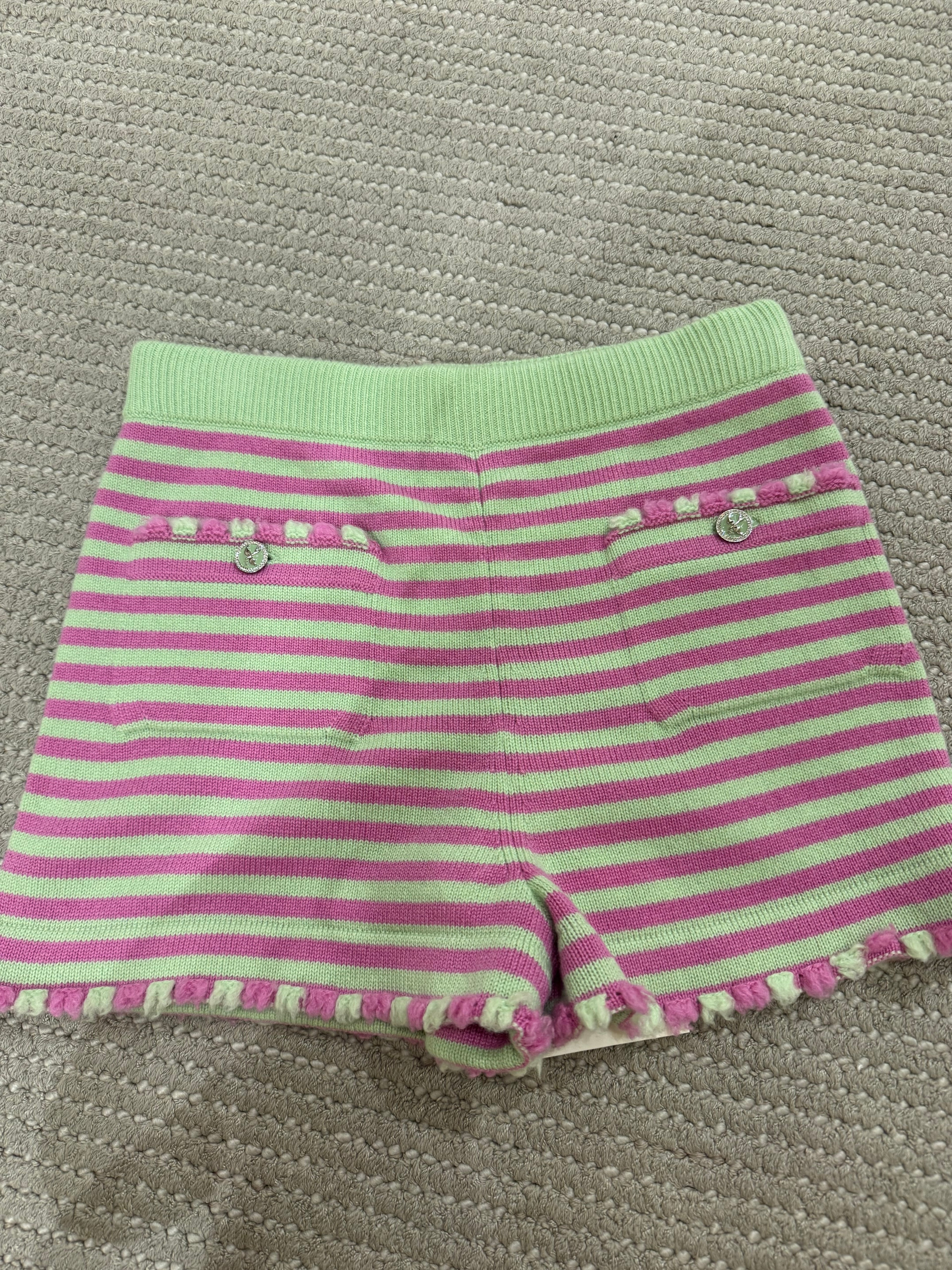 Chanel top shorts set 36