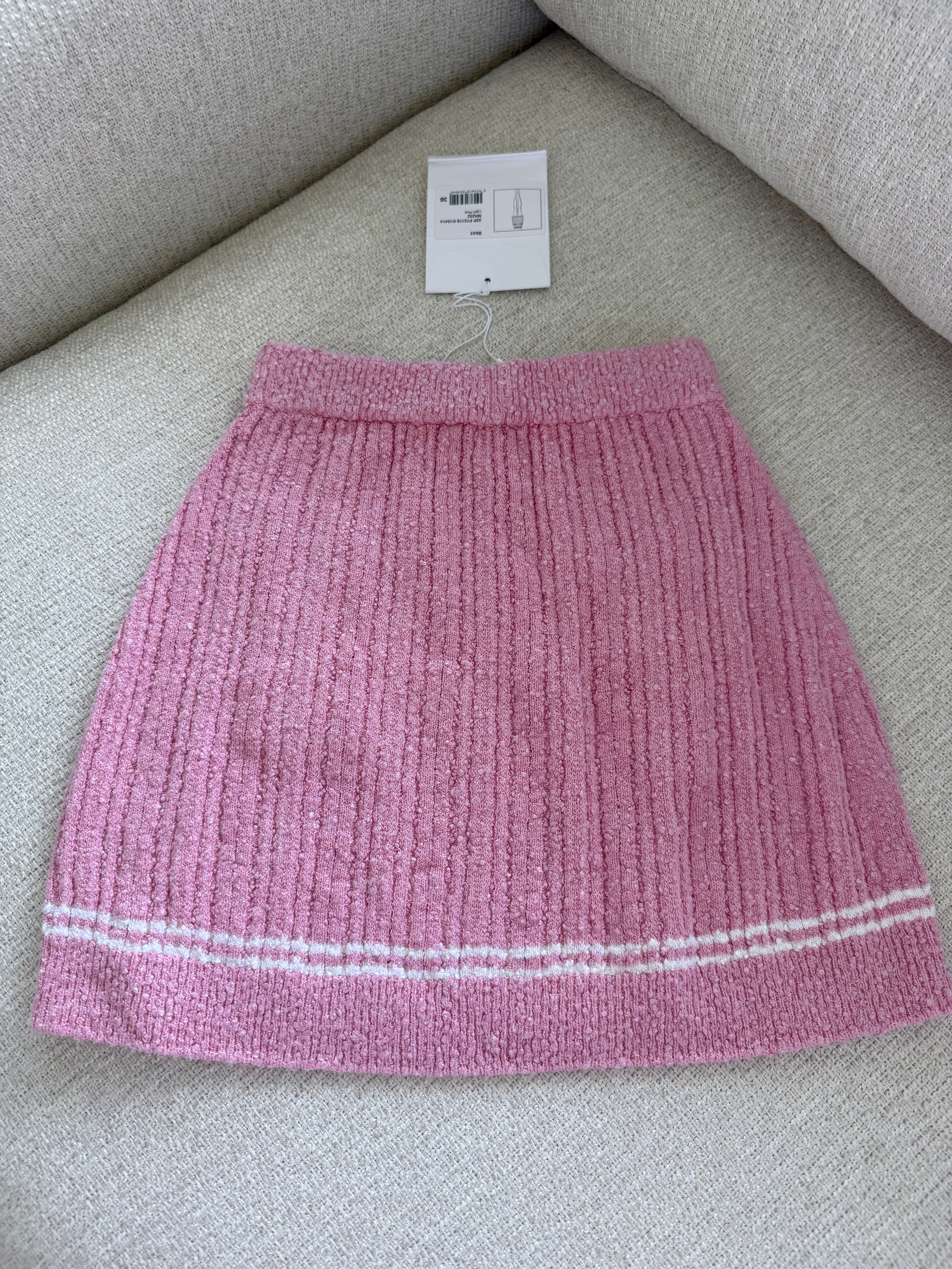 Chanel skirt 36