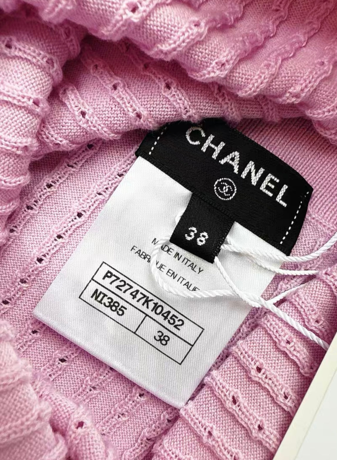 Chanel top 38
