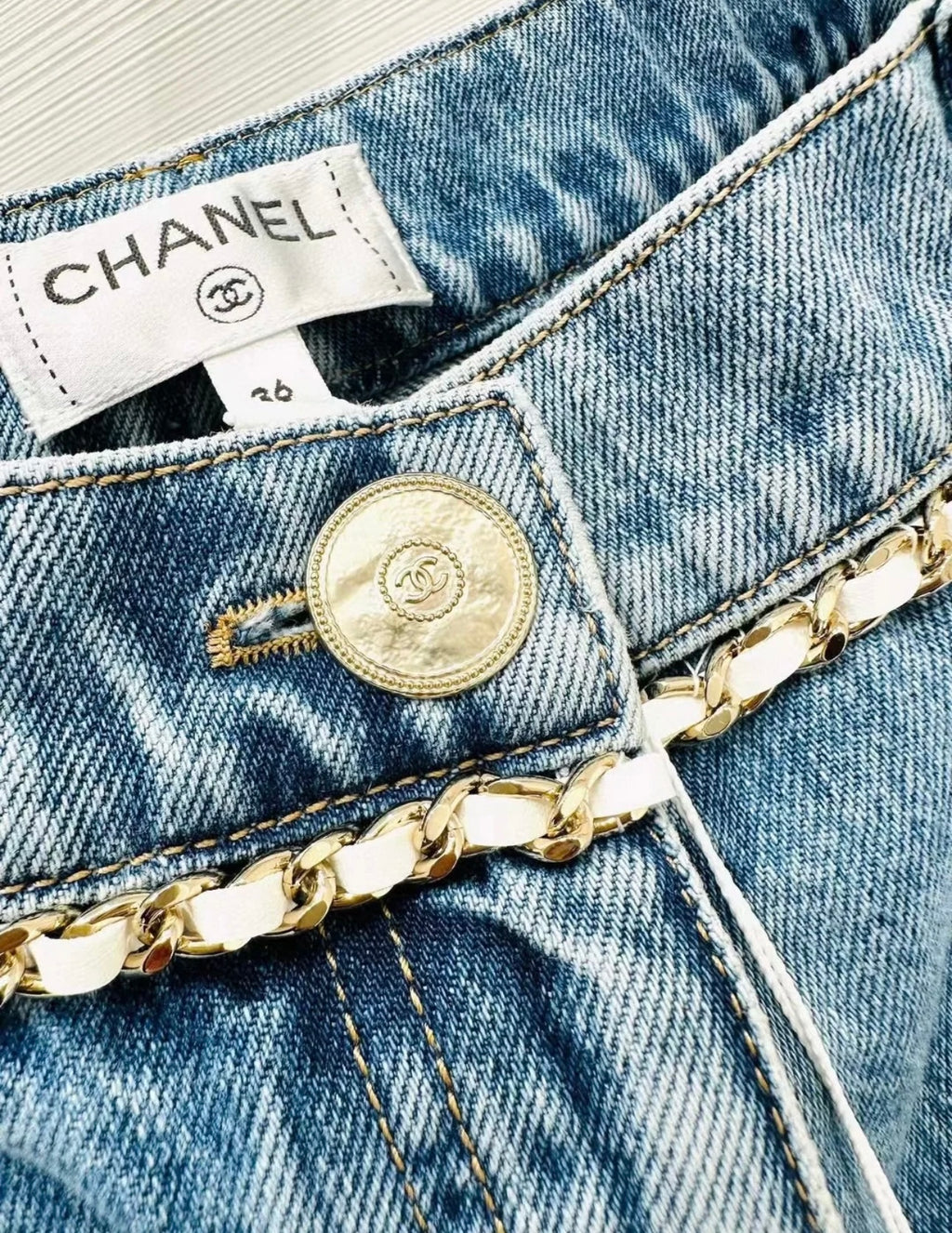Chanel jeans 36