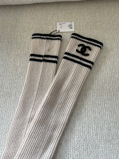 Chanel 25B socks
