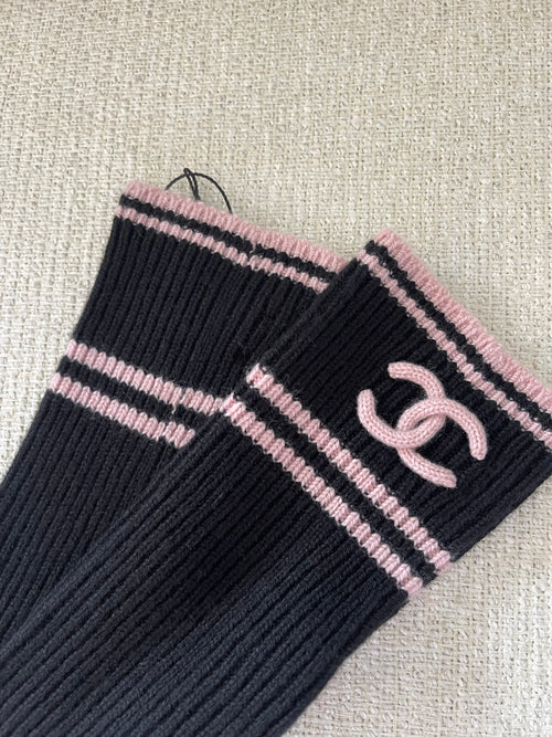 Chanel 25B socks