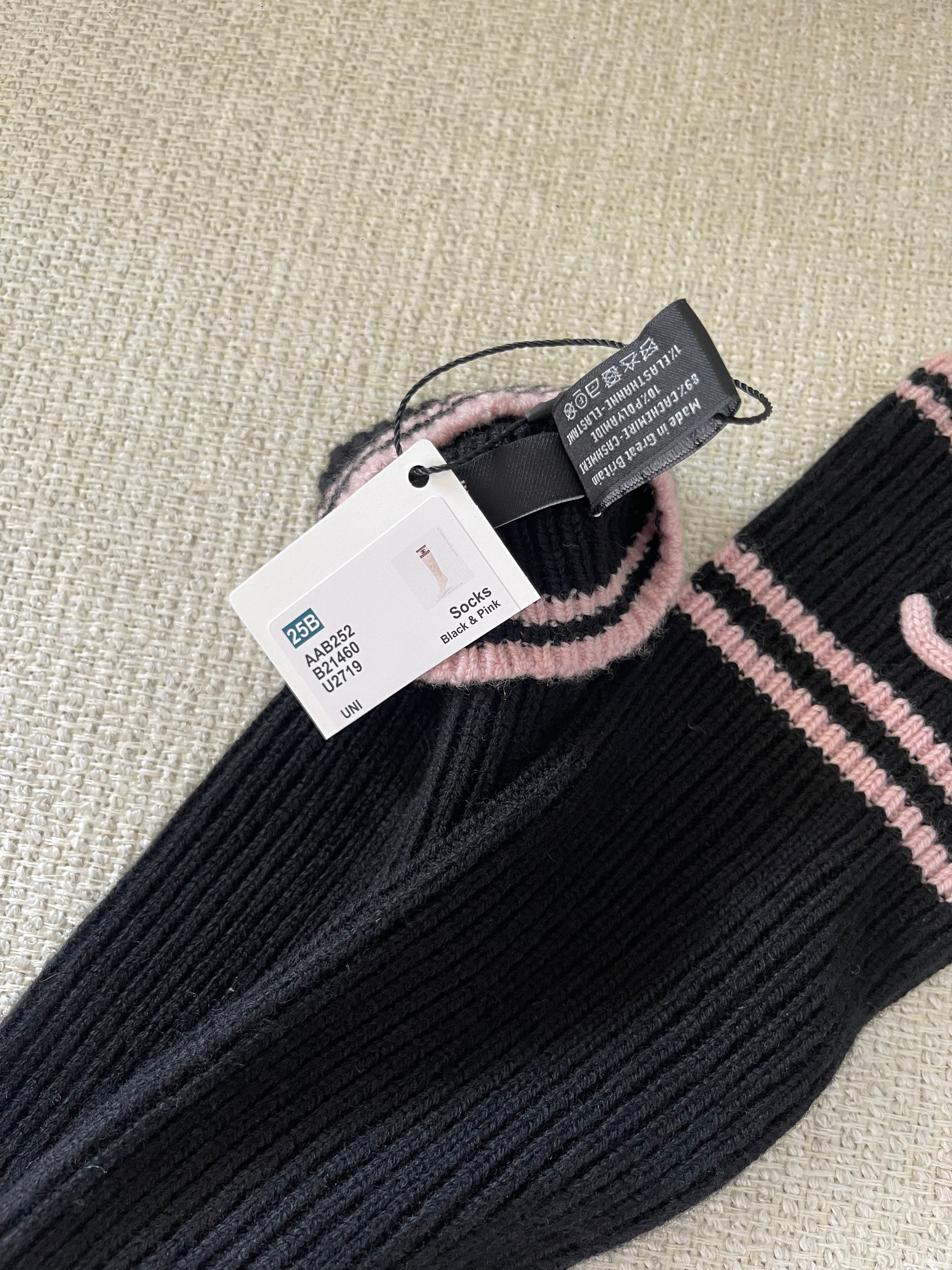 Chanel 25B socks