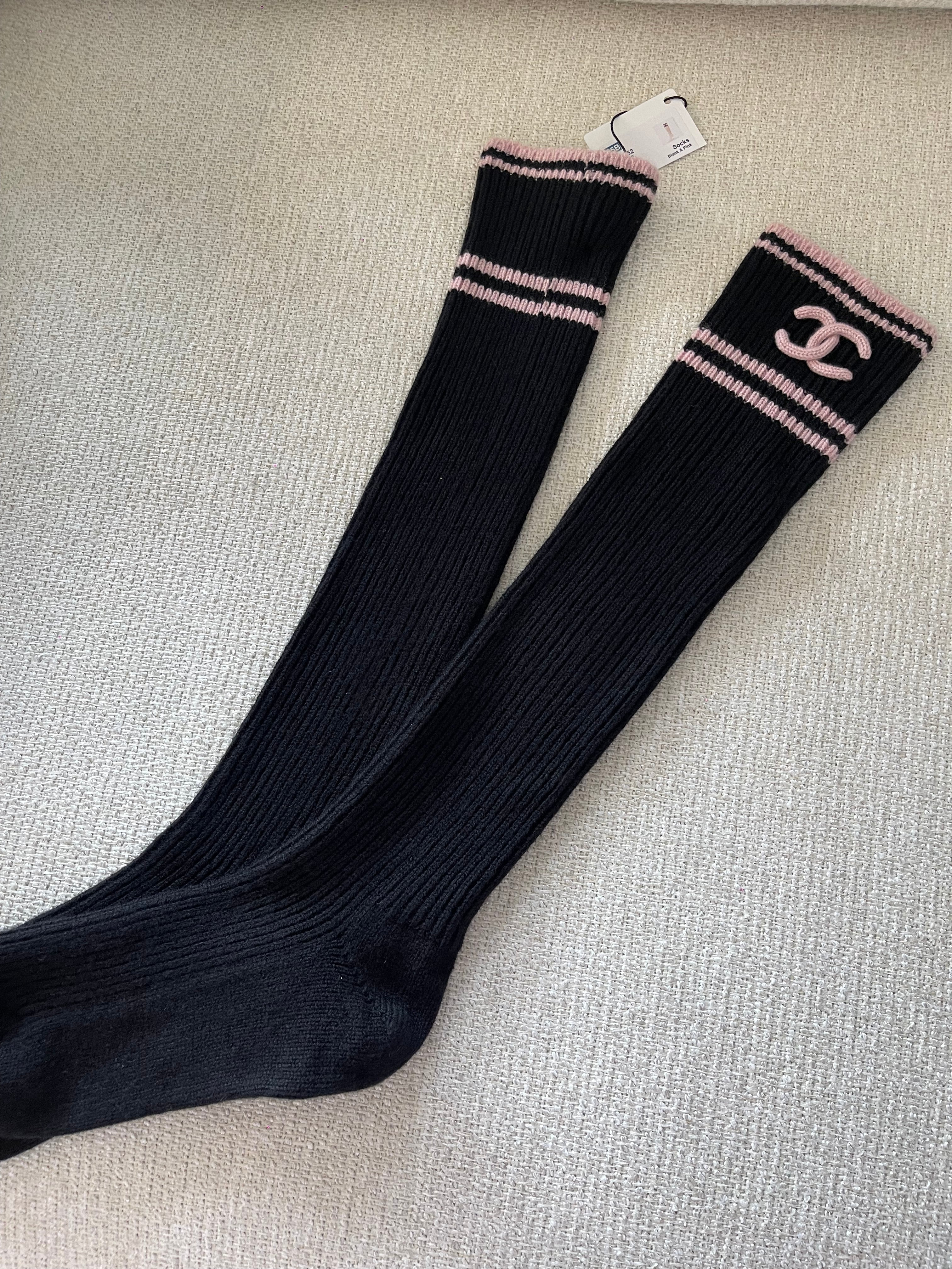 Chanel 25B socks