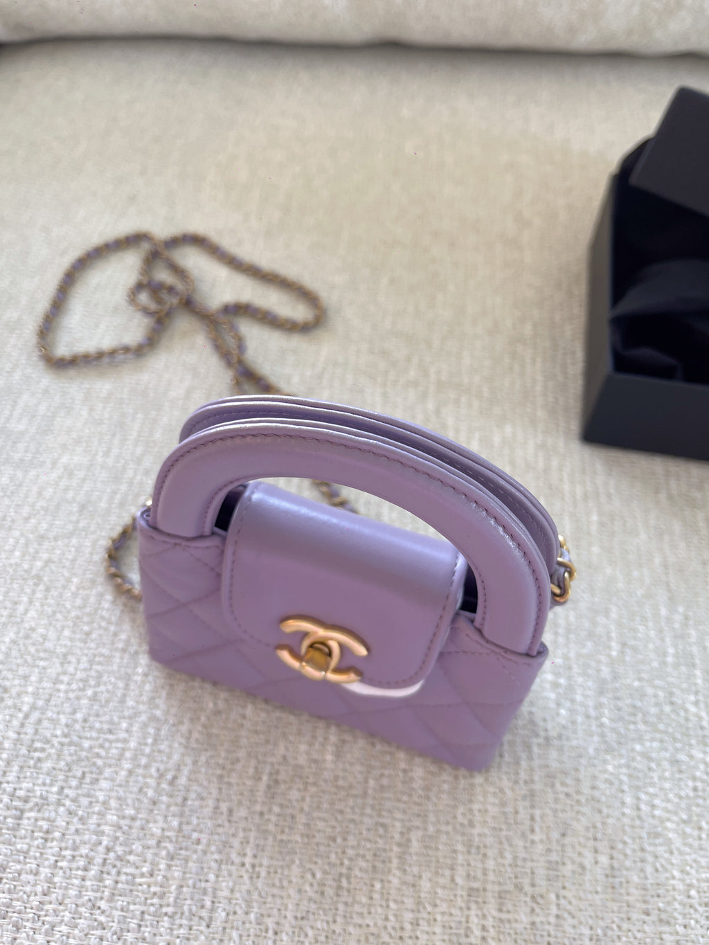 Chanel Kelly nano mini