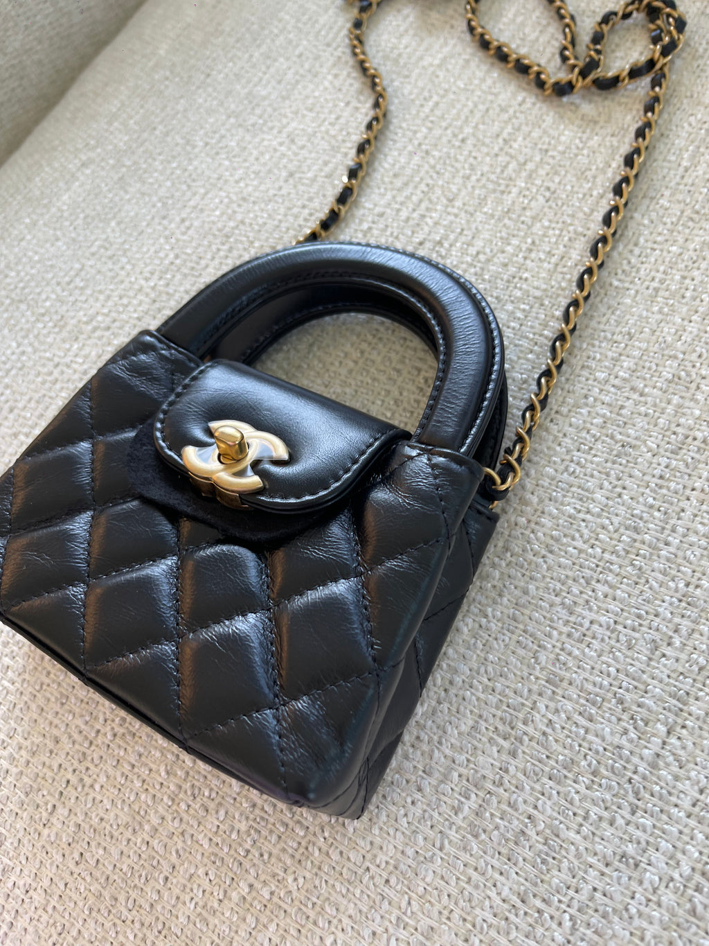 Chanel Kelly nano mini