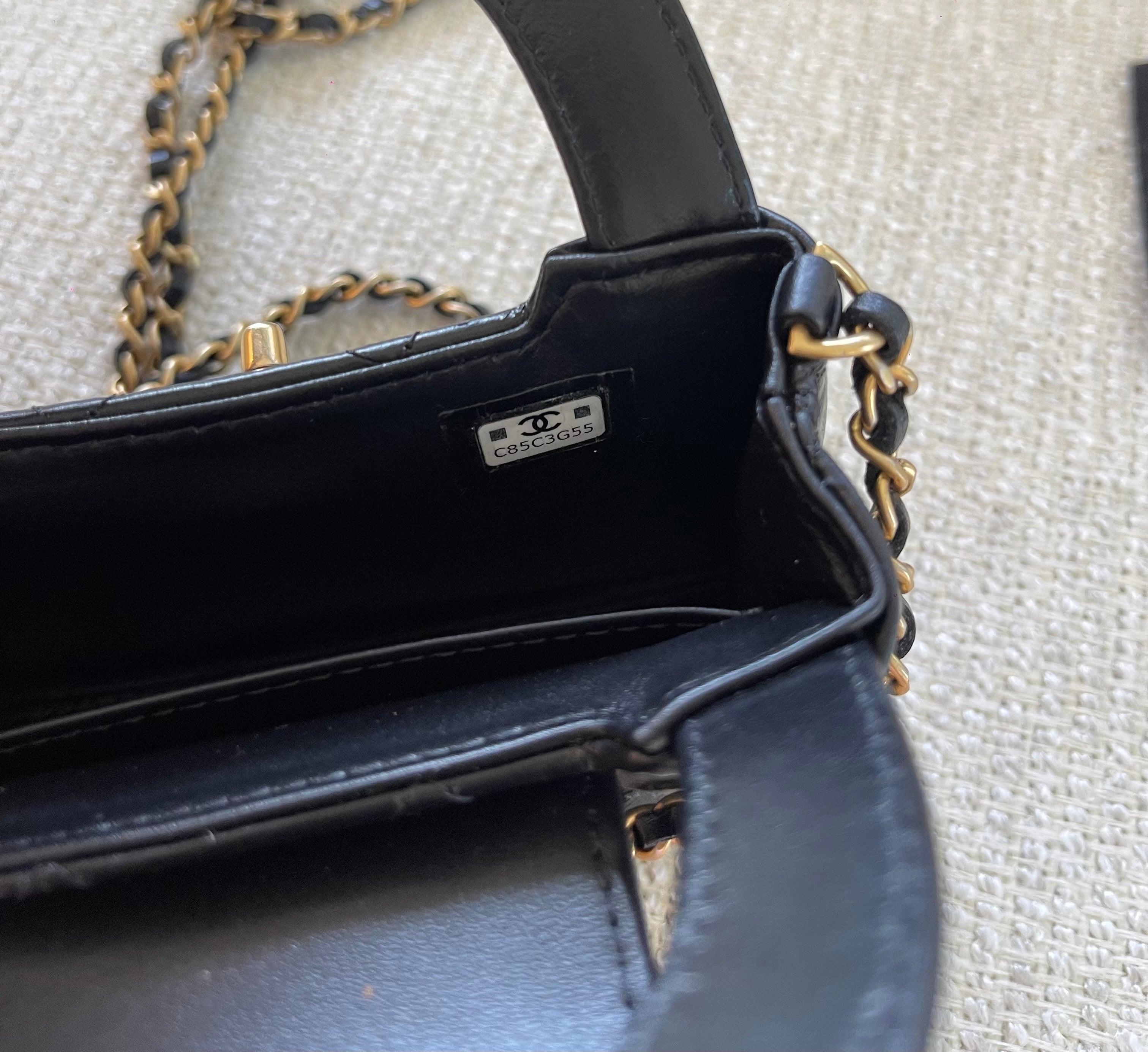 Chanel Kelly nano mini