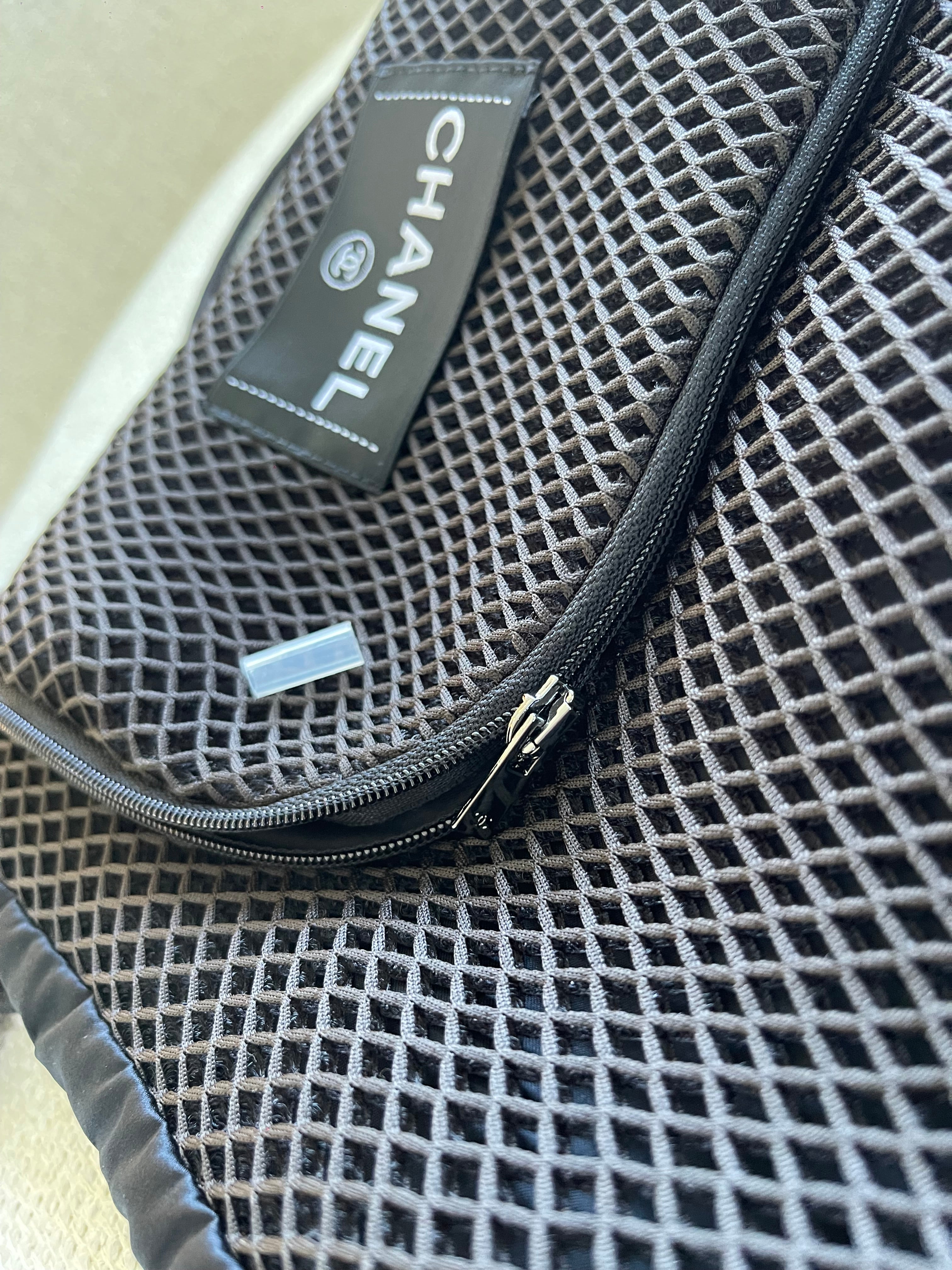 Chanel swim goggles and cap set