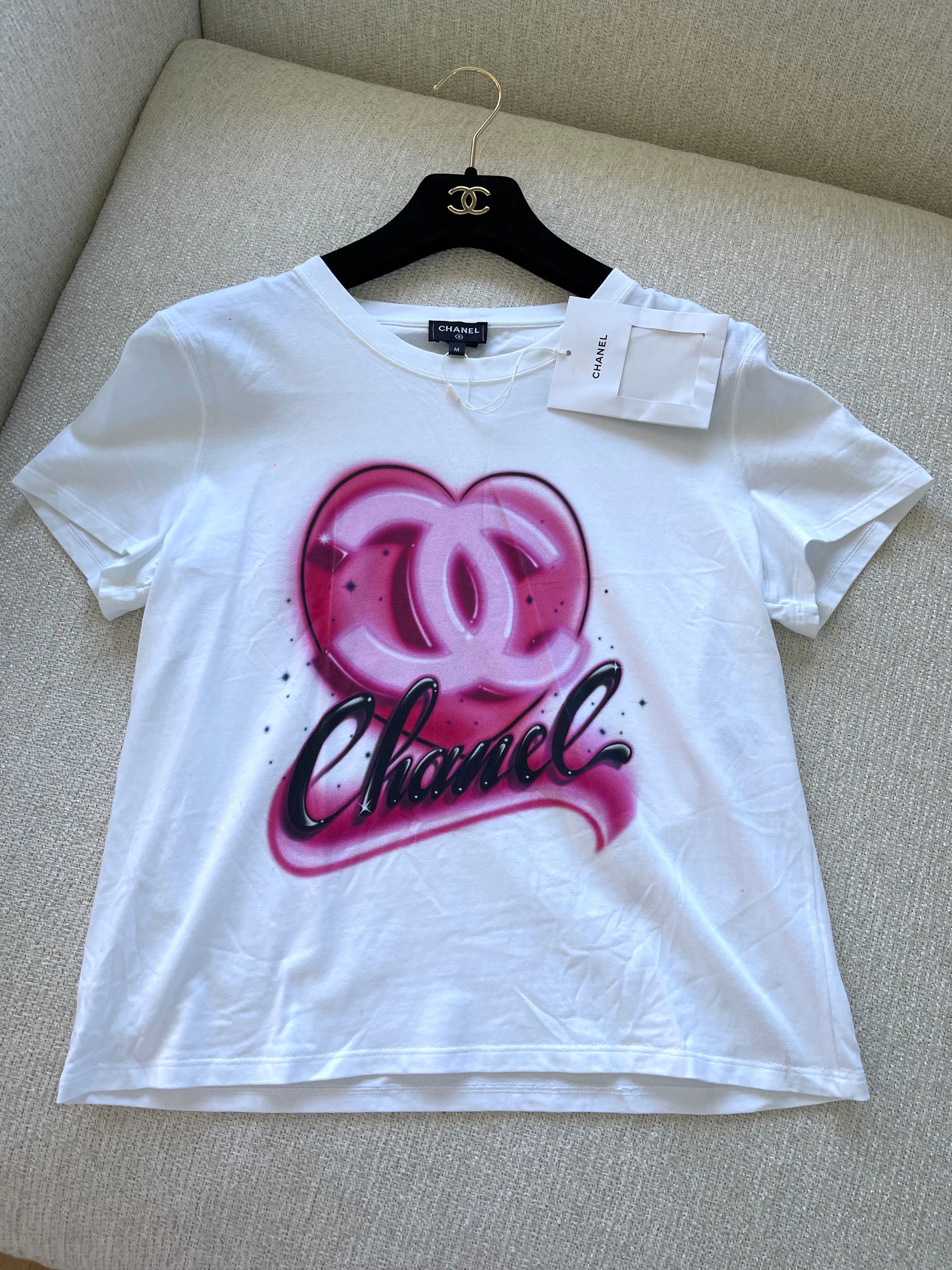 Chanel T-shirt M