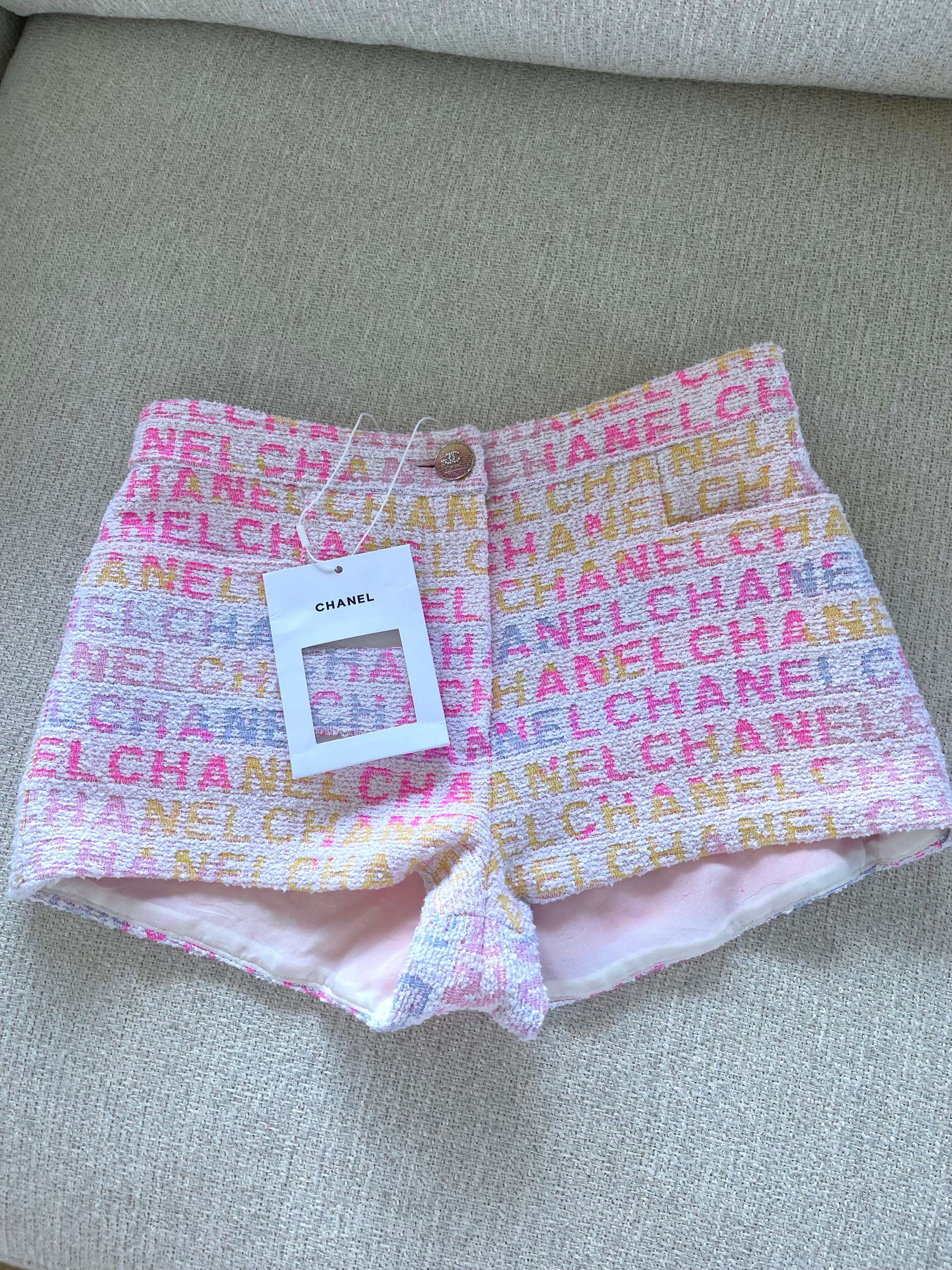 Chanel shorts 34