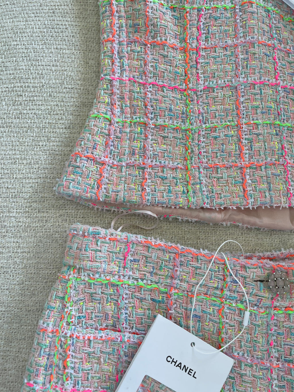 Chanel top shorts set