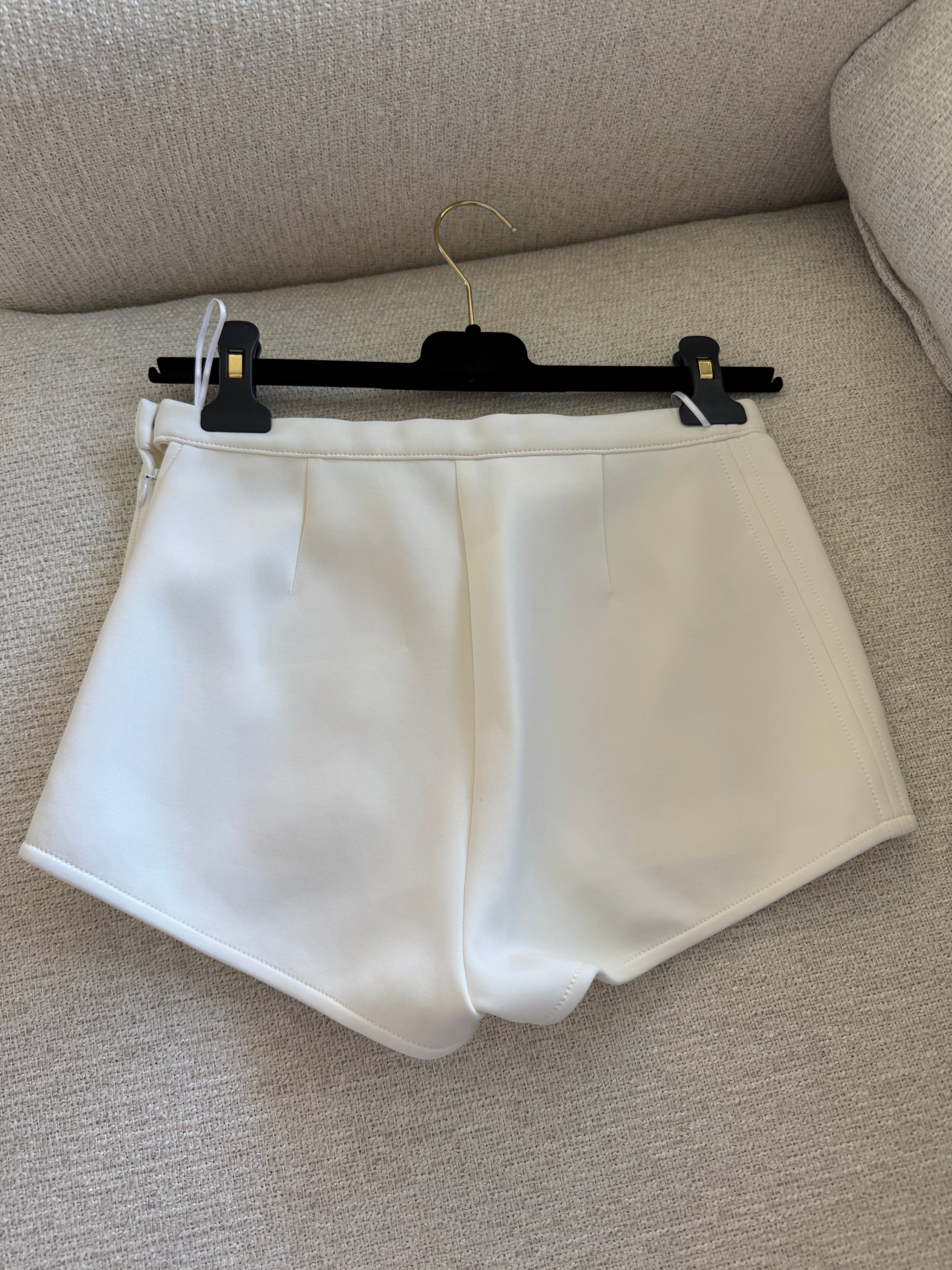 Chanel shorts 36