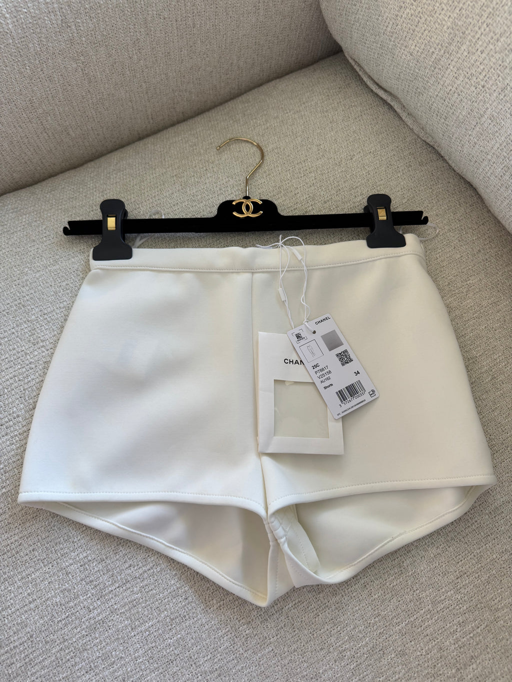 Chanel shorts 34