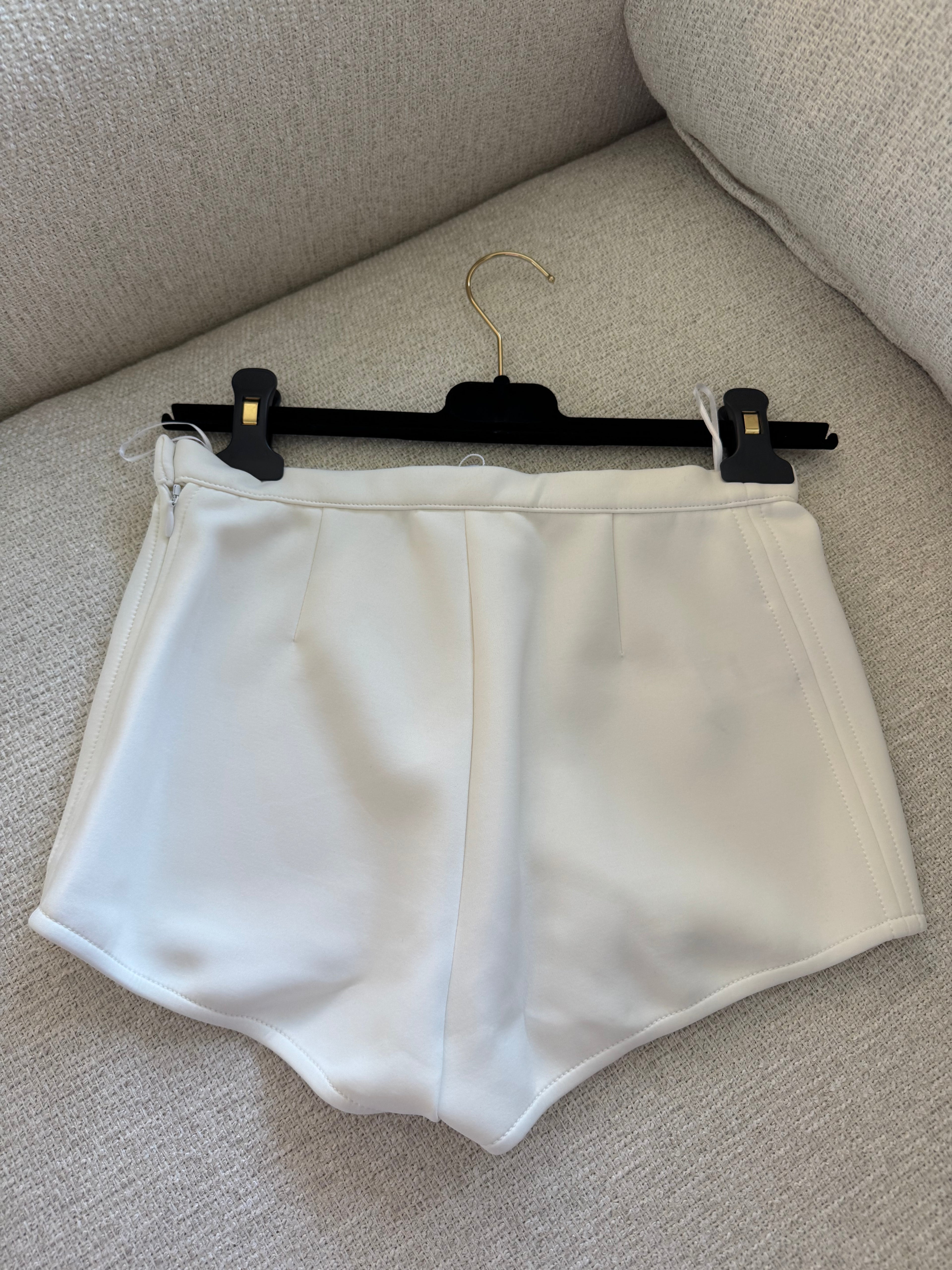 Chanel shorts 34