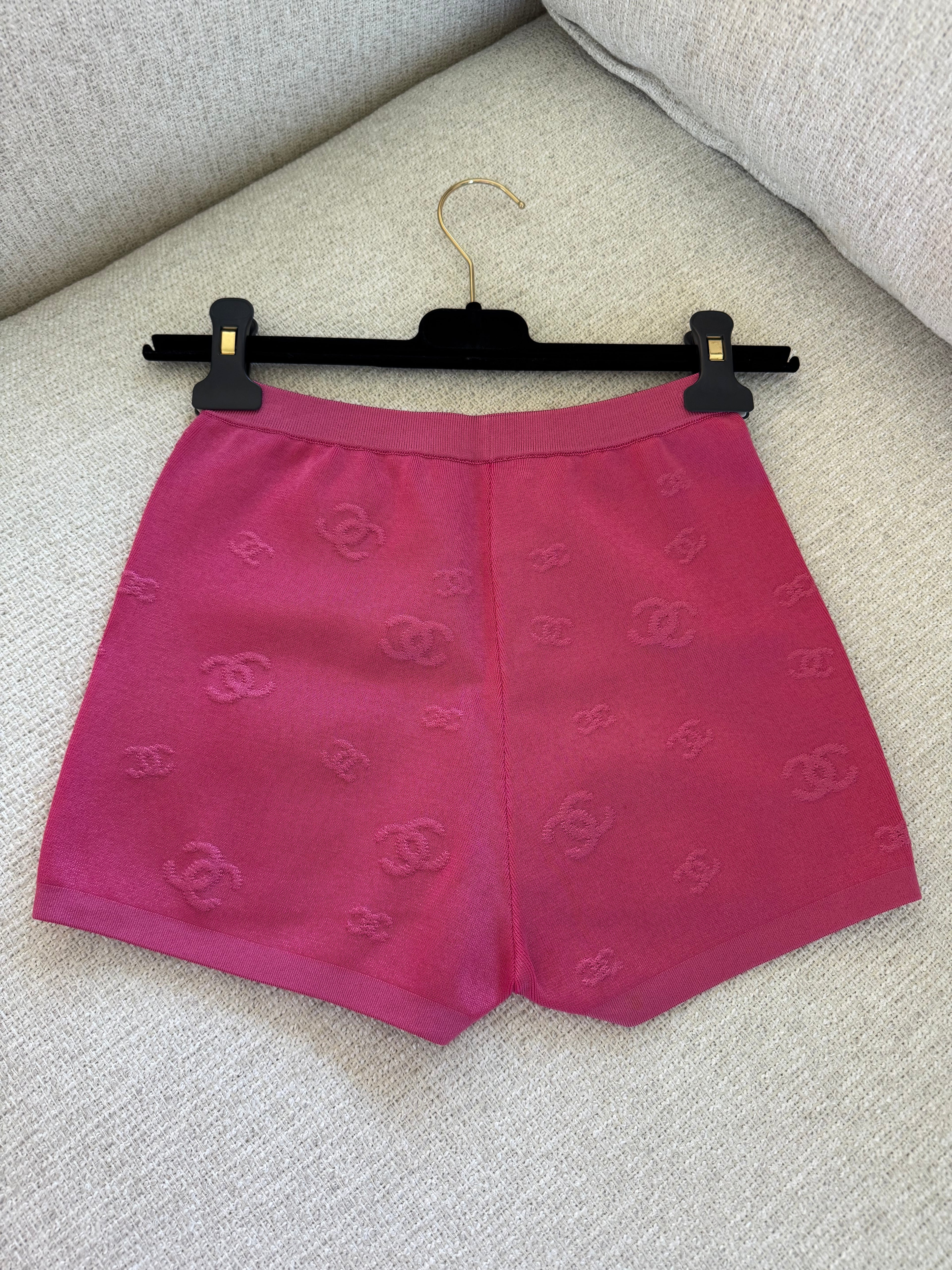 Chanel shorts 36